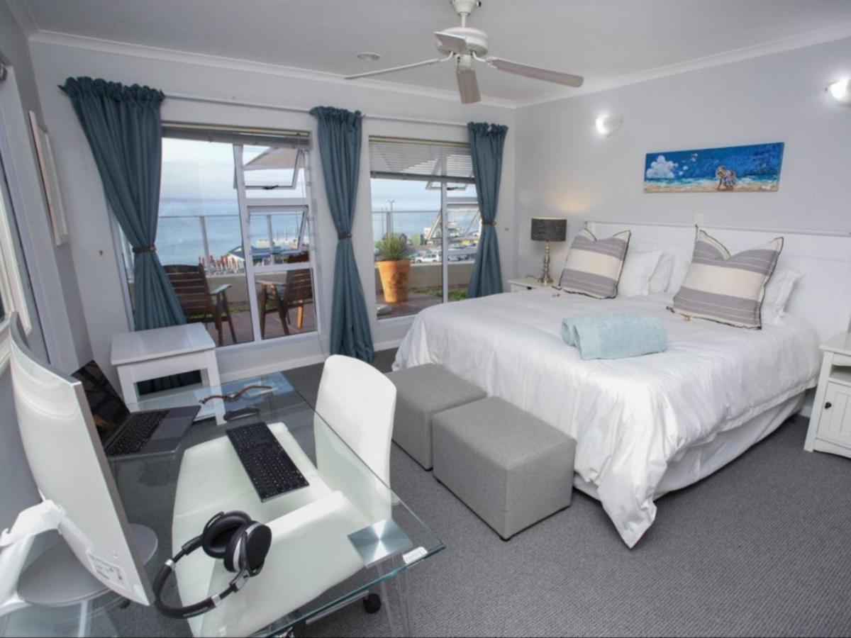 Go2Boa Luxury Apartment Mosselbaai Buitenkant foto